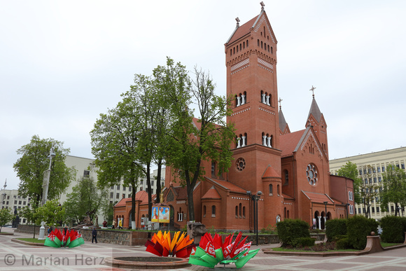 4Min Red Krasny Roman Catholic Church (1)